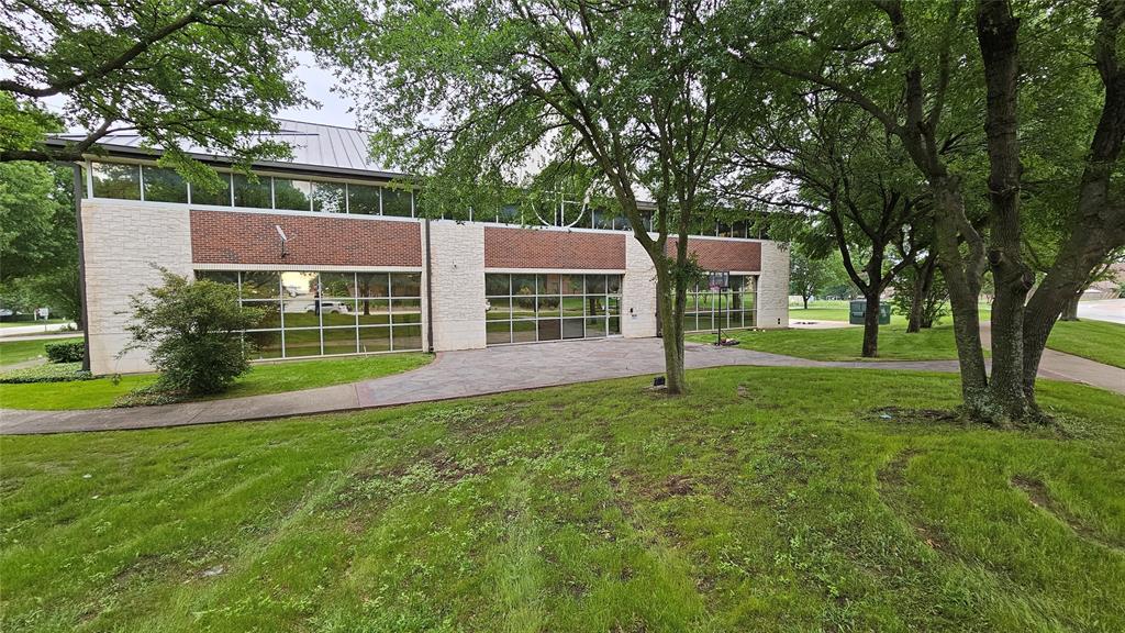 Heritage - Commercial Sale