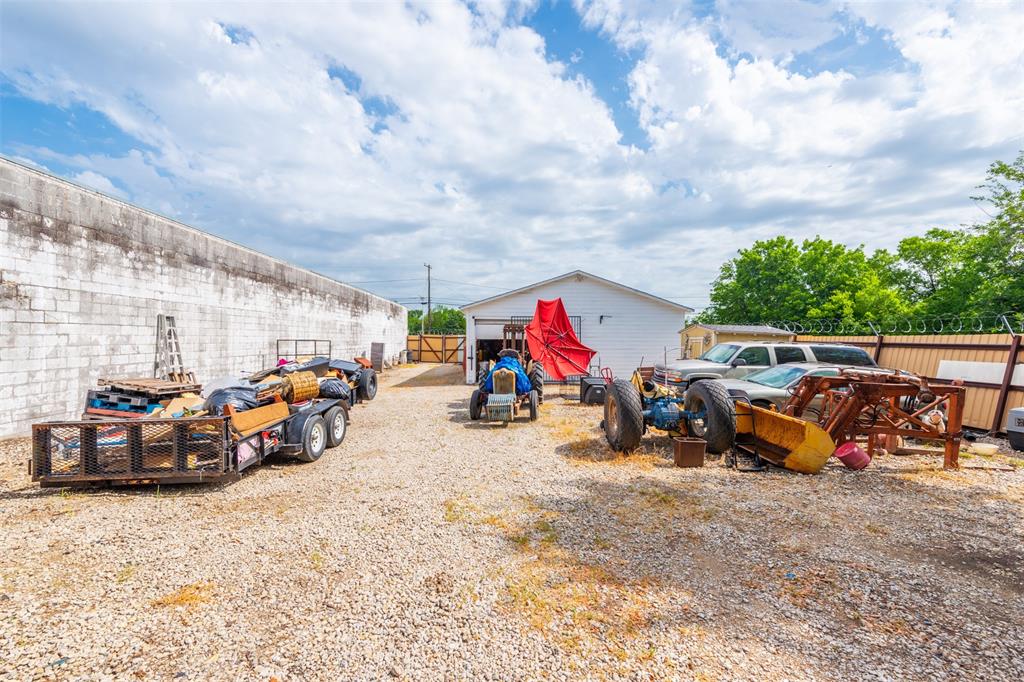 Bonnie View Gardens - Commercial Sale