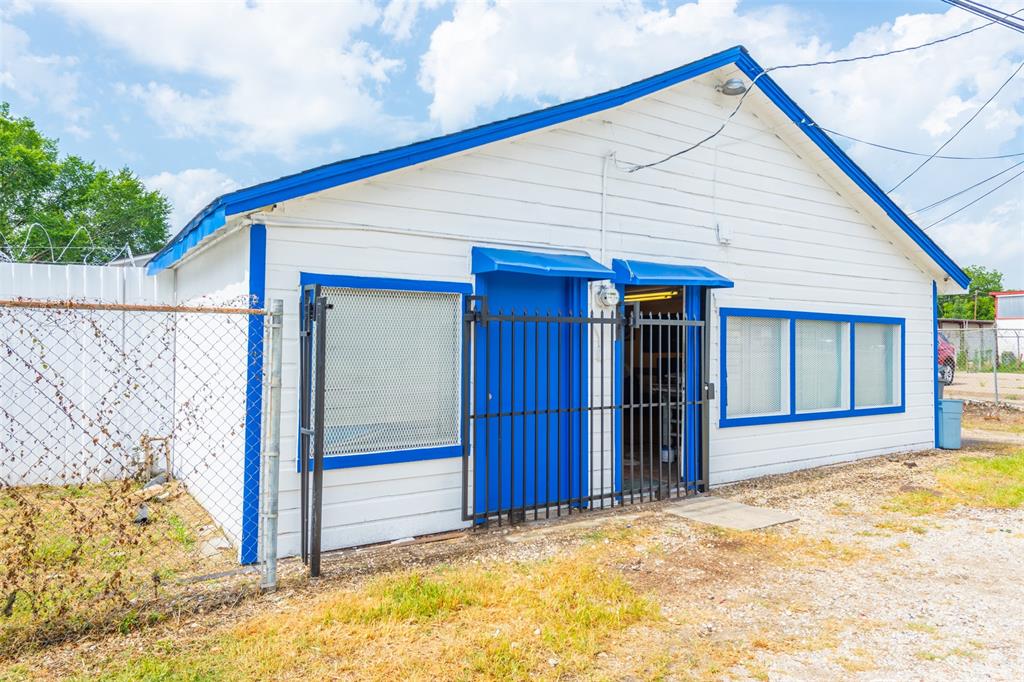 Bonnie View Gardens - Commercial Sale