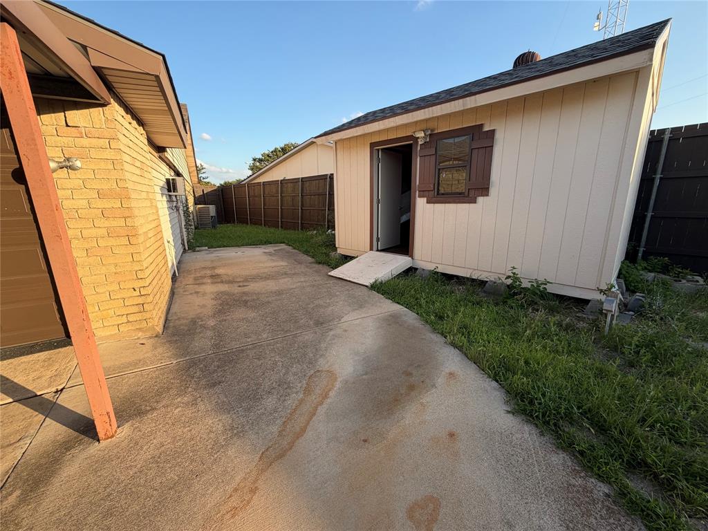 Woodlake 9 - Residential