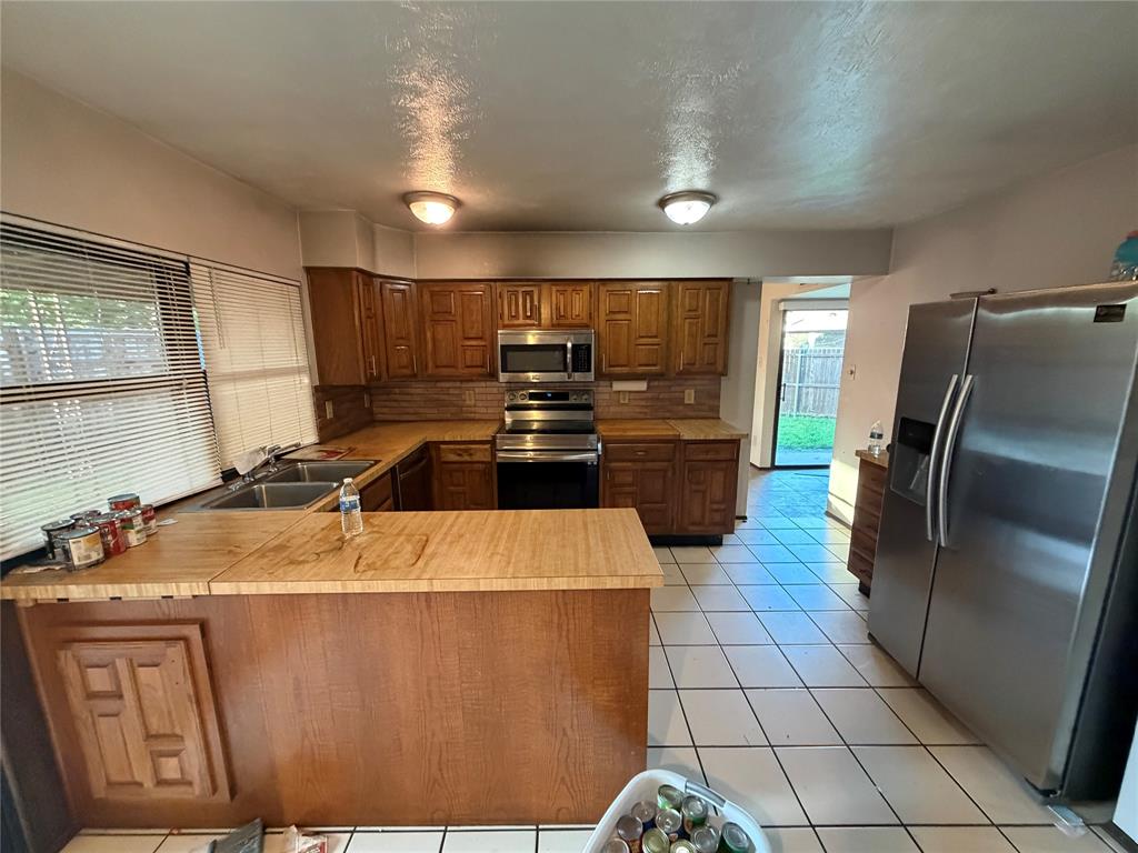 Woodlake 9 - Residential