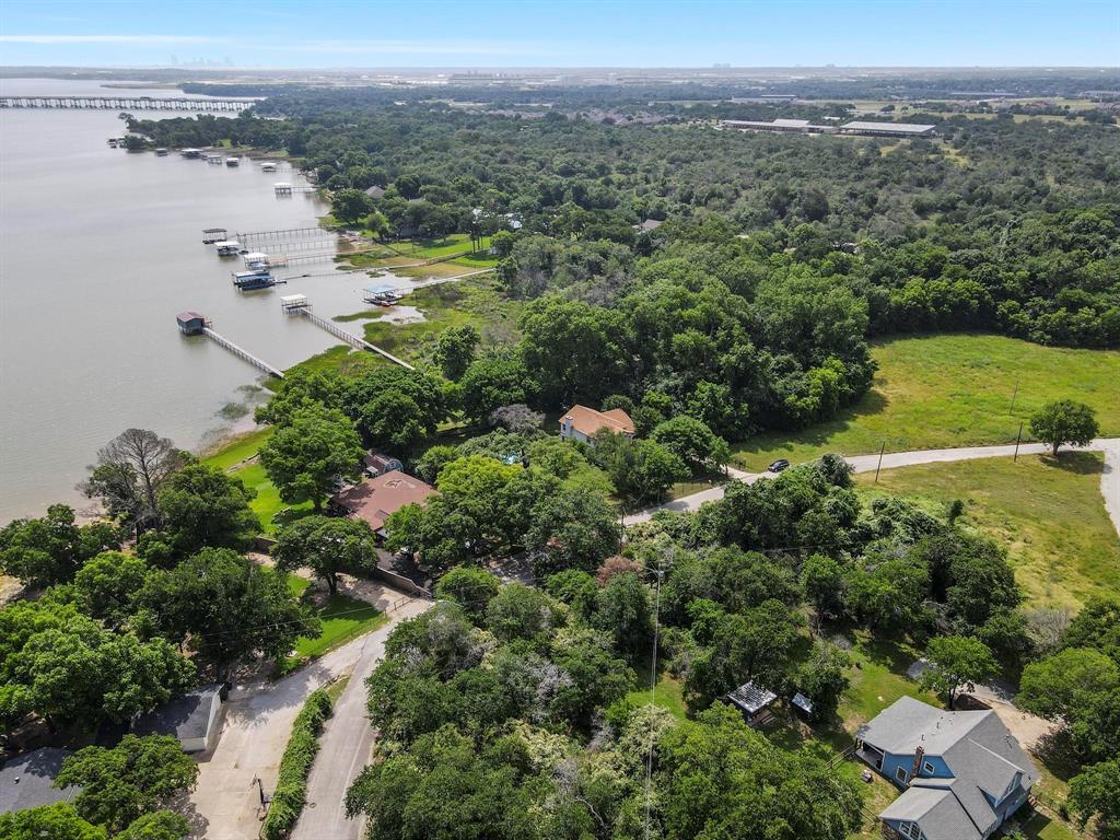 Lake Worth Leases Add - Land