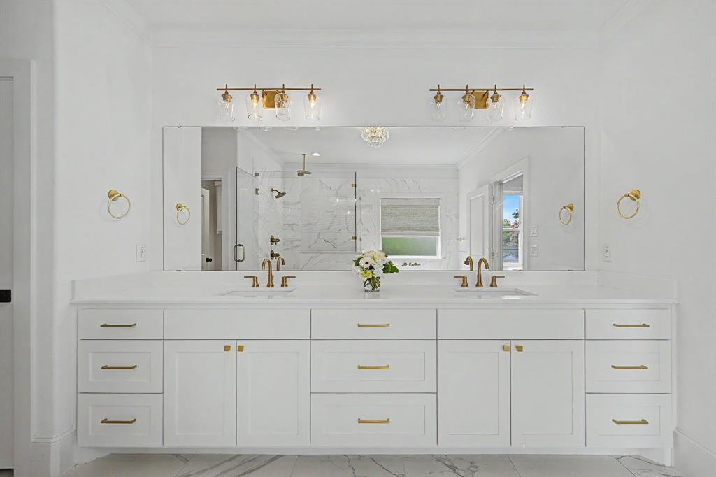 Lake Highland Estates - Residential