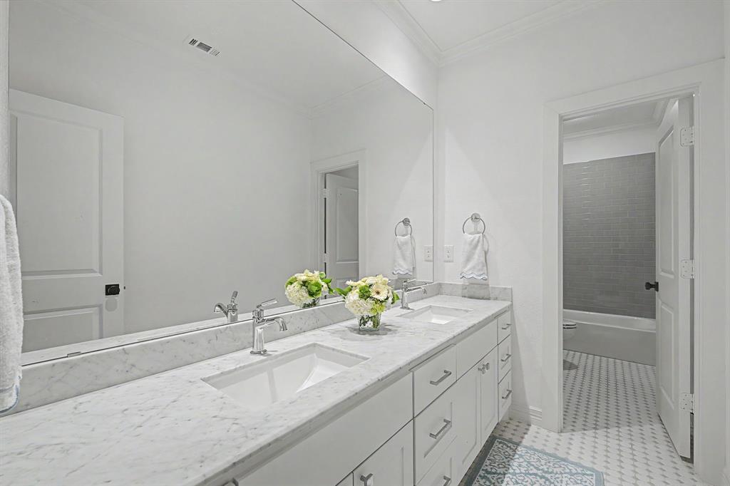 Lake Highland Estates - Residential