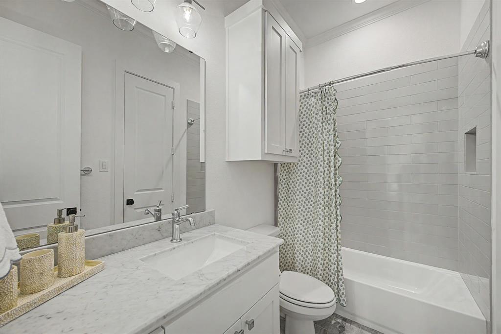 Lake Highland Estates - Residential