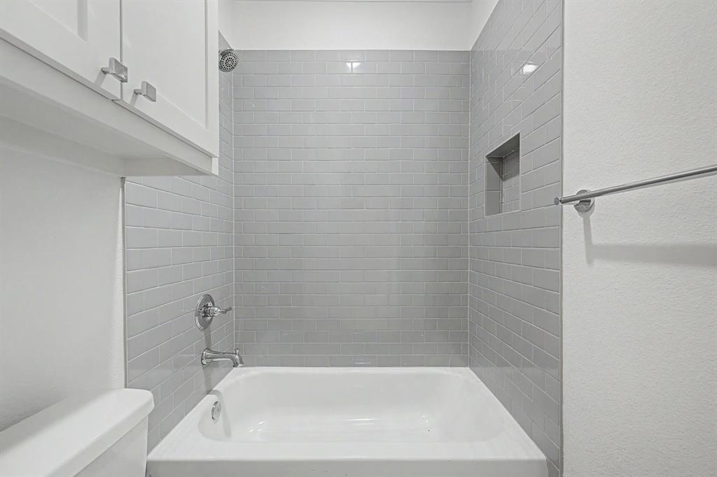 Lake Highland Estates - Residential