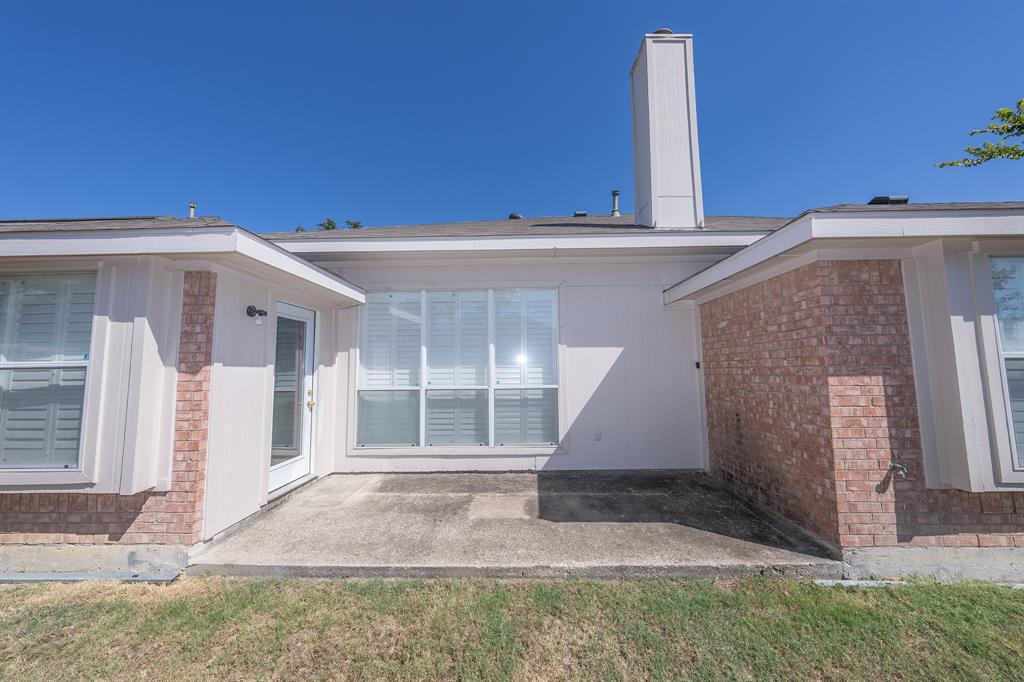 RIVERCHASE - Residential Lease