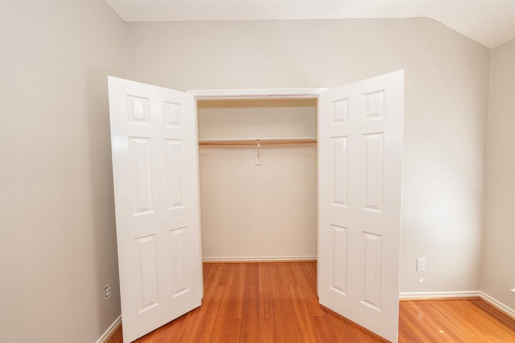 RIVERCHASE - Residential Lease