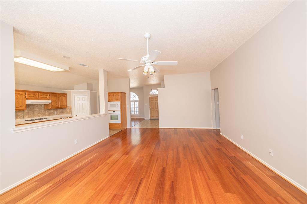 RIVERCHASE - Residential Lease