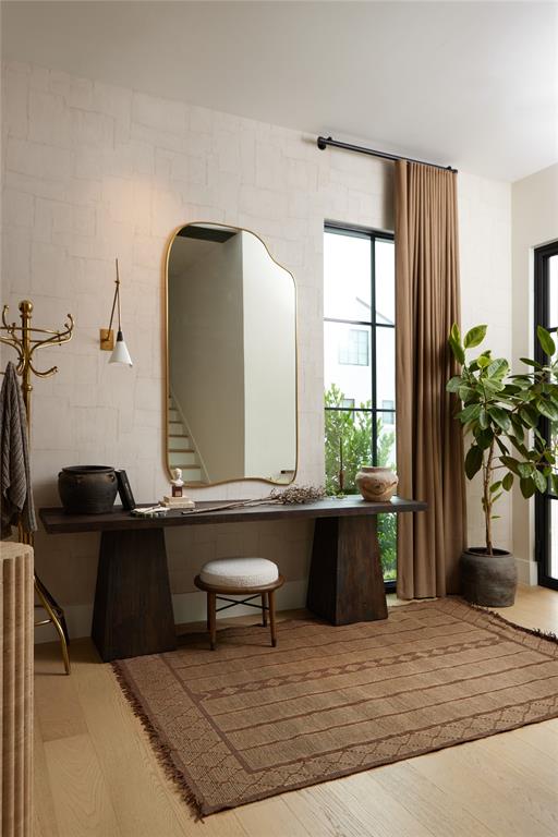 Preston Hollow Village Ph Three - Residential