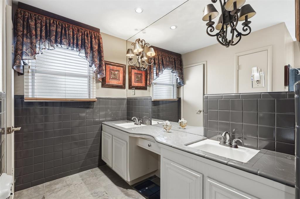 Ridglea Hills Add - Residential