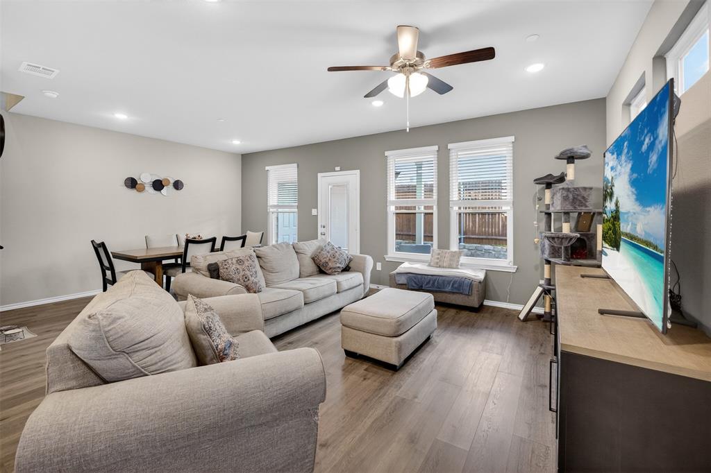 Baker Lndg - Residential