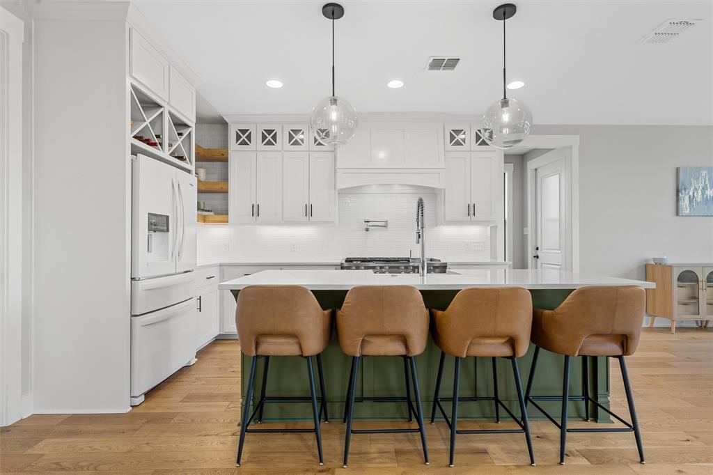 Rabago M - Residential