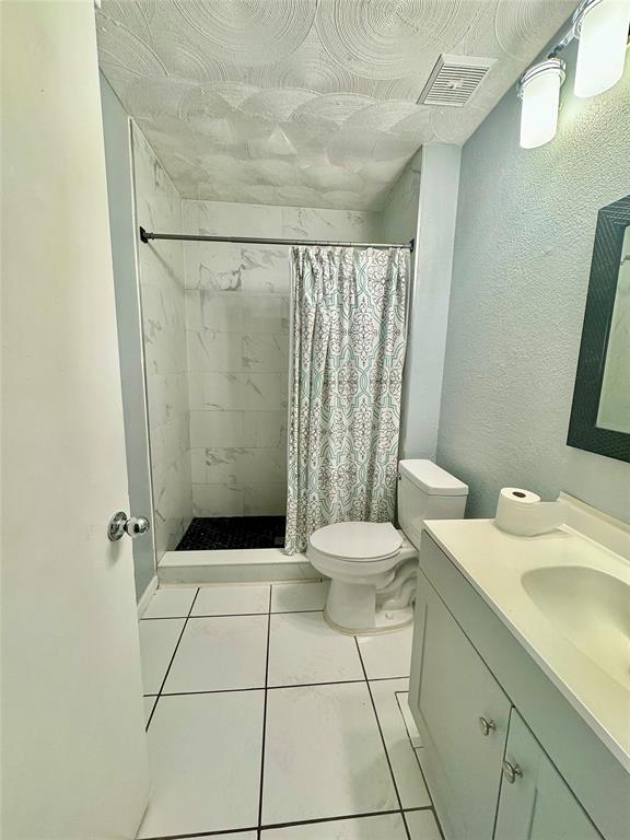 Walnut Terrace 02 - Residential Lease