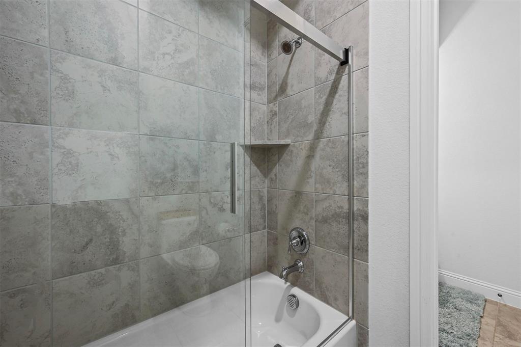 Trinity Falls Planning Unit 2 Ph 2 - Residential Lease