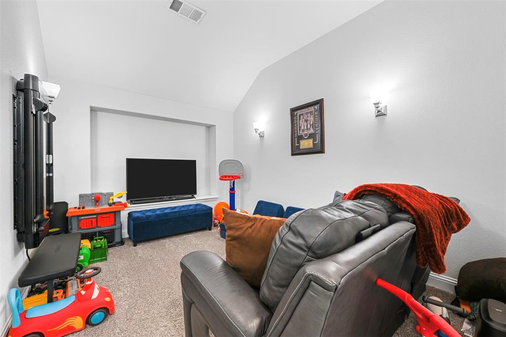 Trinity Falls Planning Unit 2 Ph 2 - Residential Lease