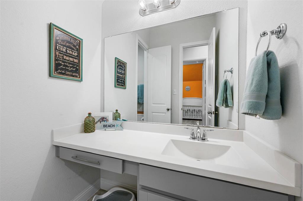 Trinity Falls Planning Unit 2 Ph 2 - Residential Lease