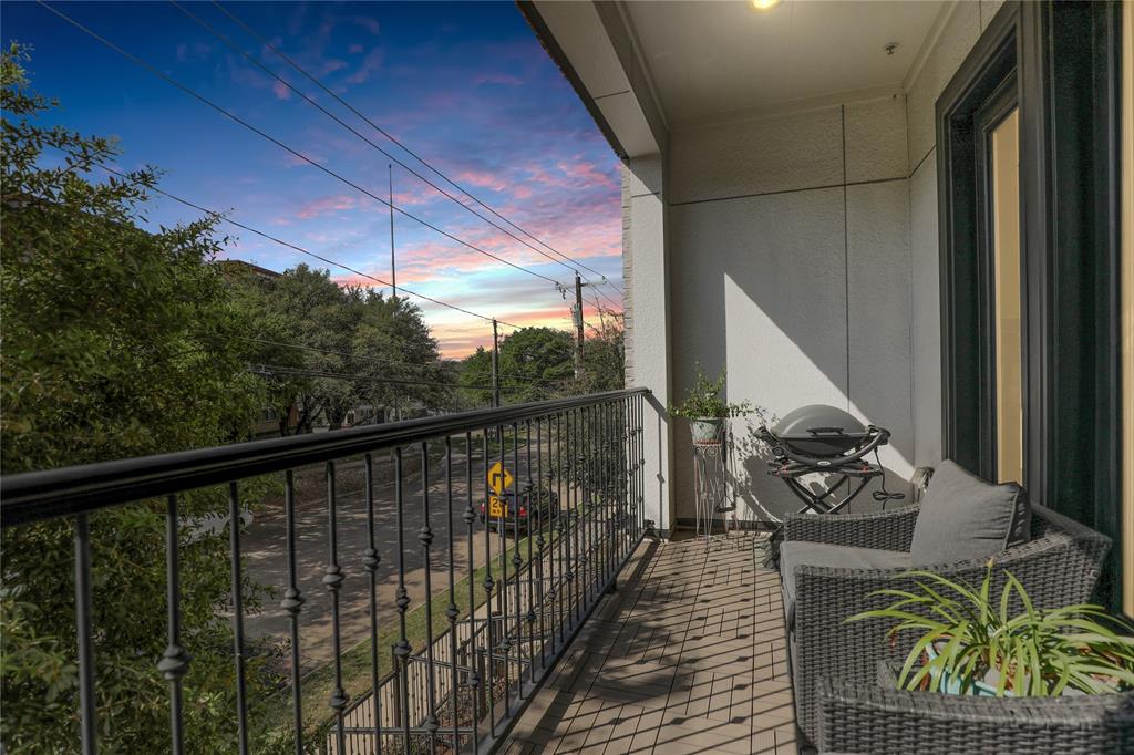 Experience refined, low-maintenance living in this impeccably maintained corner-unit townhome, built in 2020 and lovingly cared for by its original owner. This move-in-ready 3-story residence offers 3 bedrooms, 3.5 baths, and 1,897 square feet of thoughtfully designed living space in a highly convenient Dallas location with easy access to US-75, I-635, and the Dallas North Tollway. Ideally situated just 5 minutes from the Galleria, 10 minutes from NorthPark, and near Love Field, Downtown Dallas, and the transformative Valley View redevelopment.

Filled with natural light, this desirable corner unit features tall side windows, hardwood floors throughout, and no carpet. The open-concept design is both stylish and functional, anchored by a beautifully appointed kitchen with sleek Bosch appliances, a 36-inch 5-burner cooktop, and generous space for entertaining and everyday living. A front fenced yard and private balcony provide wonderful options for outdoor enjoyment.

The spacious primary suite offers a relaxing retreat with a spa-inspired bath, oversized walk-in shower, and large walk-in closet. Quality construction and energy-efficient features include radiant-barrier decking, 2x6 walls, R-20 insulation, a tankless gas water heater, and smart-home technology. Elevator capability adds flexibility for future needs.

The low monthly HOA enhances the lock-and-leave lifestyle by covering cable, internet, water, sewer, trash, and landscaping. Valley View Park is at the end of the street, and White Rock Creek Trail is just half a mile away for jogging and biking. This is a rare opportunity to own a like-new, fully upgraded home that blends modern luxury, comfort, and convenience in one of Dallas’s most accessible locations!