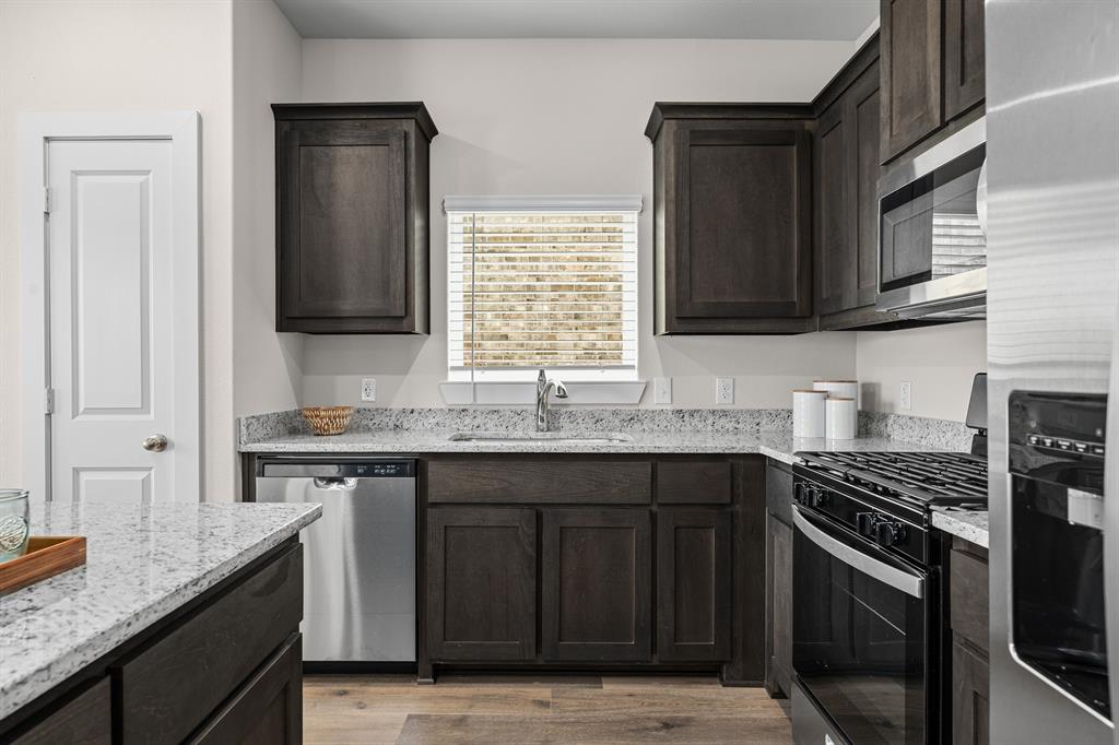 Vista West - Residential