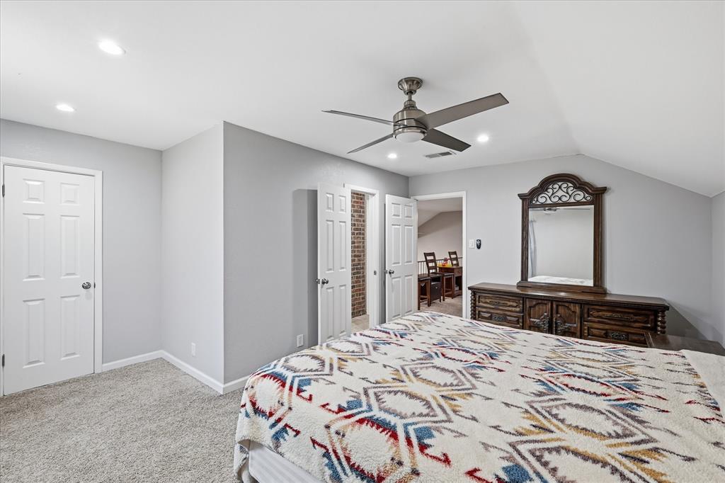 Oaks The Arlington - Residential