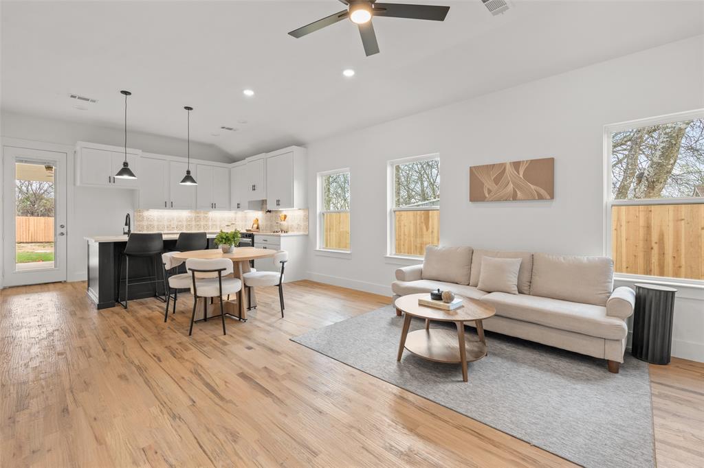(1618) BUCK ADDITION - Residential
