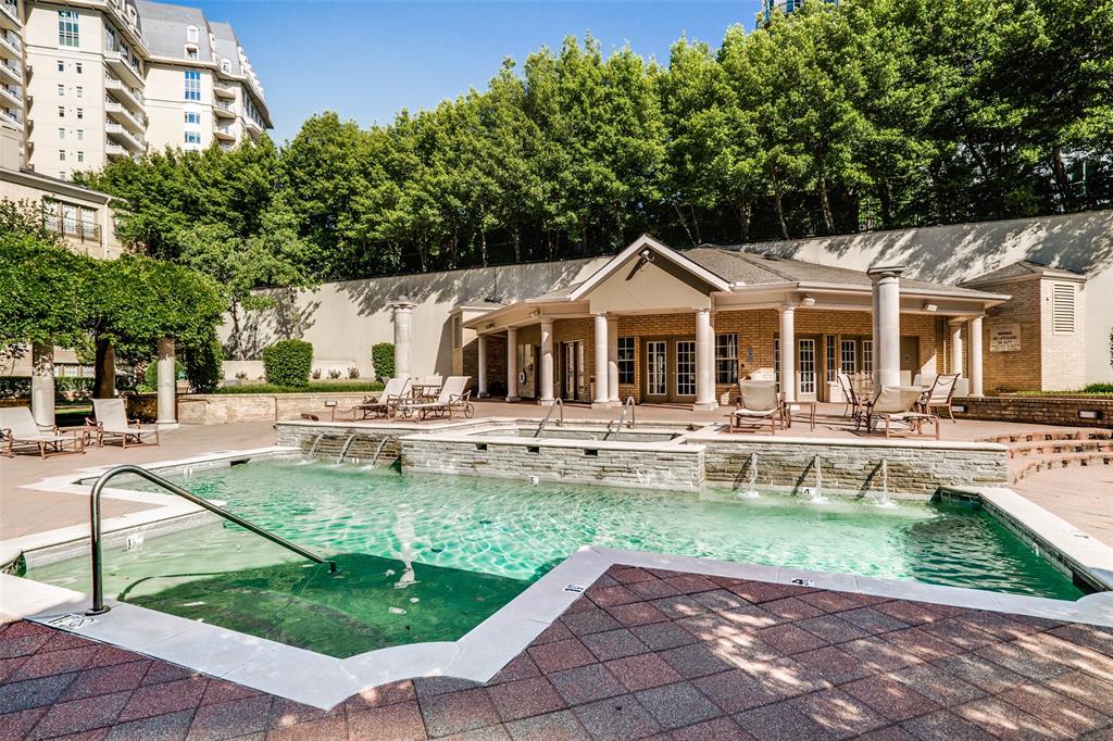 Wyndemere Condo - Residential Lease