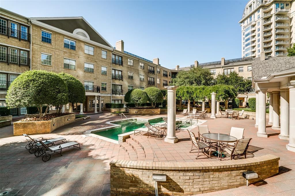 Wyndemere Condo - Residential Lease