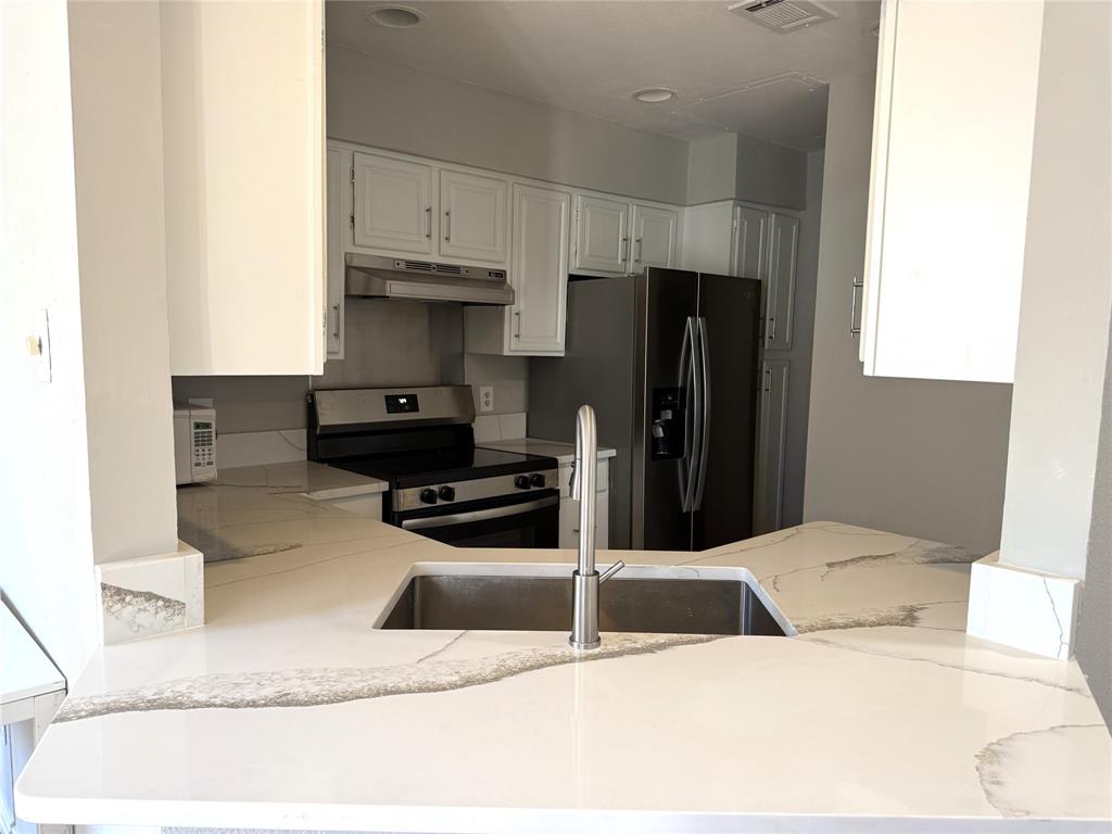 Parkway Quarter Condos - Residential