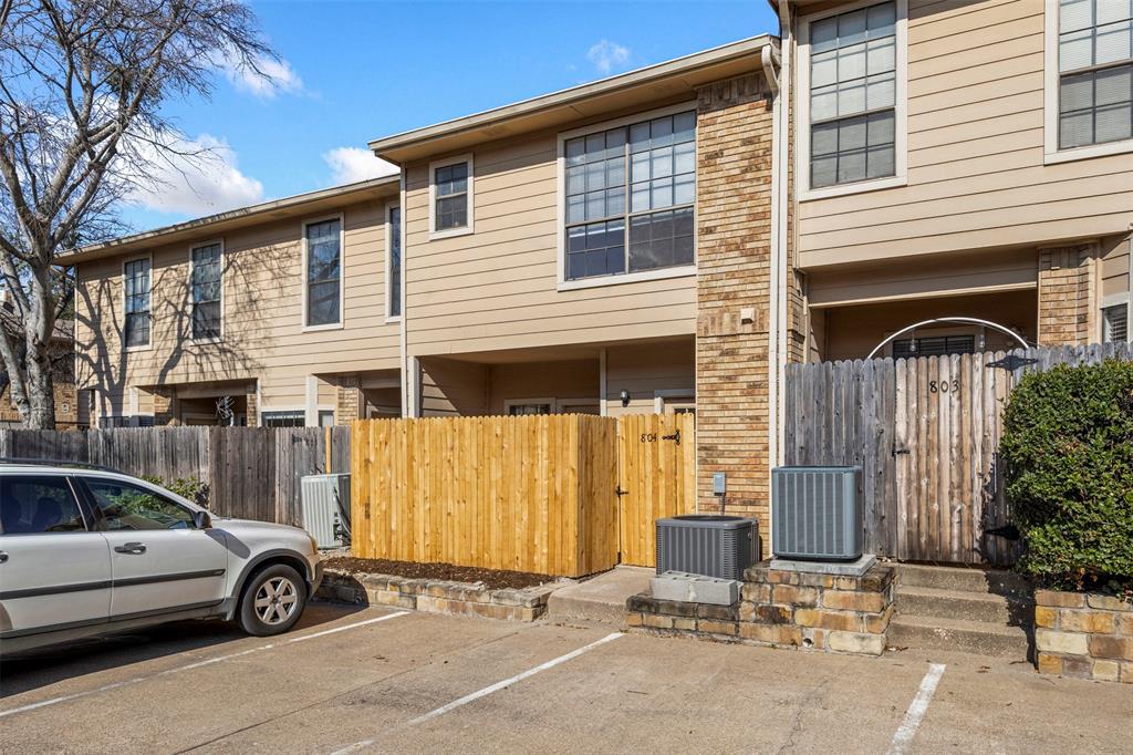 Preston On Lake Condo - Residential