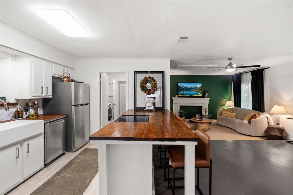Clear Lakes, Zone 1 - Residential