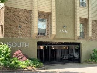 Ashton South Condos - Residential