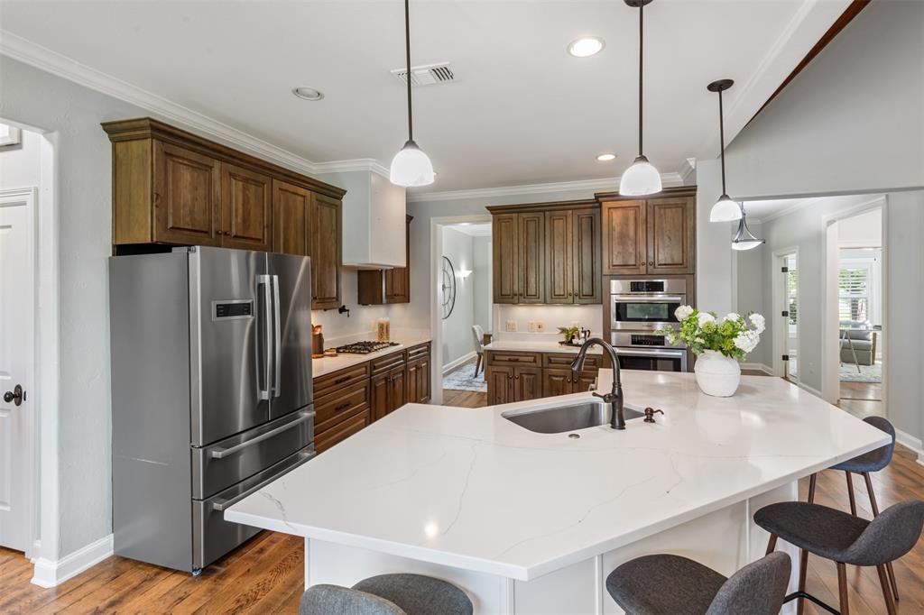 Forest Hills - Residential