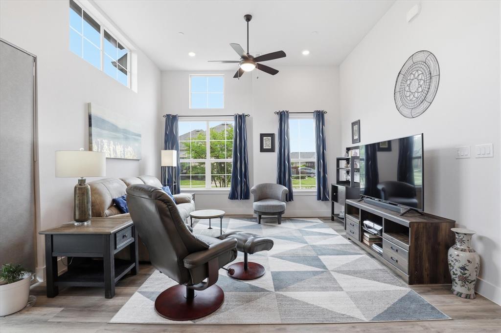 Woodbridge Villas Tr A-3, Ph 1 - Residential