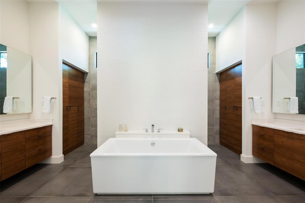Guggenheim Acres - Residential