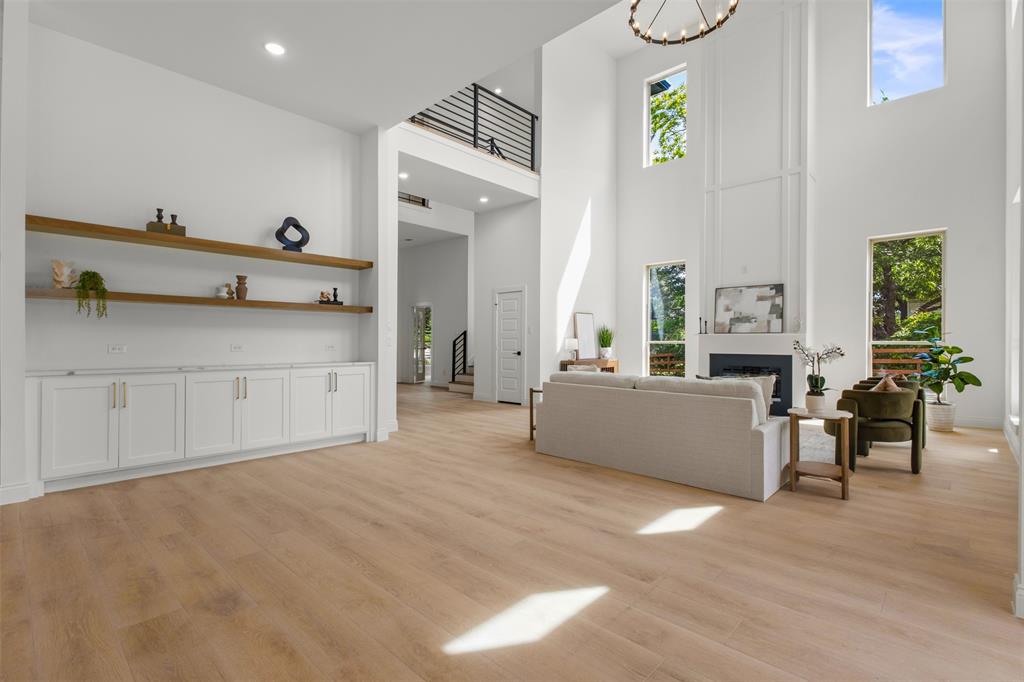 ZAPATA - Residential