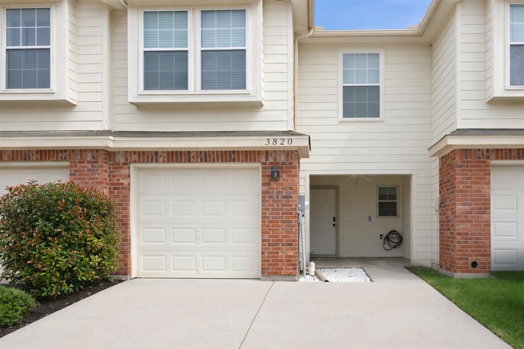 Newport Village At Trinity - Residential