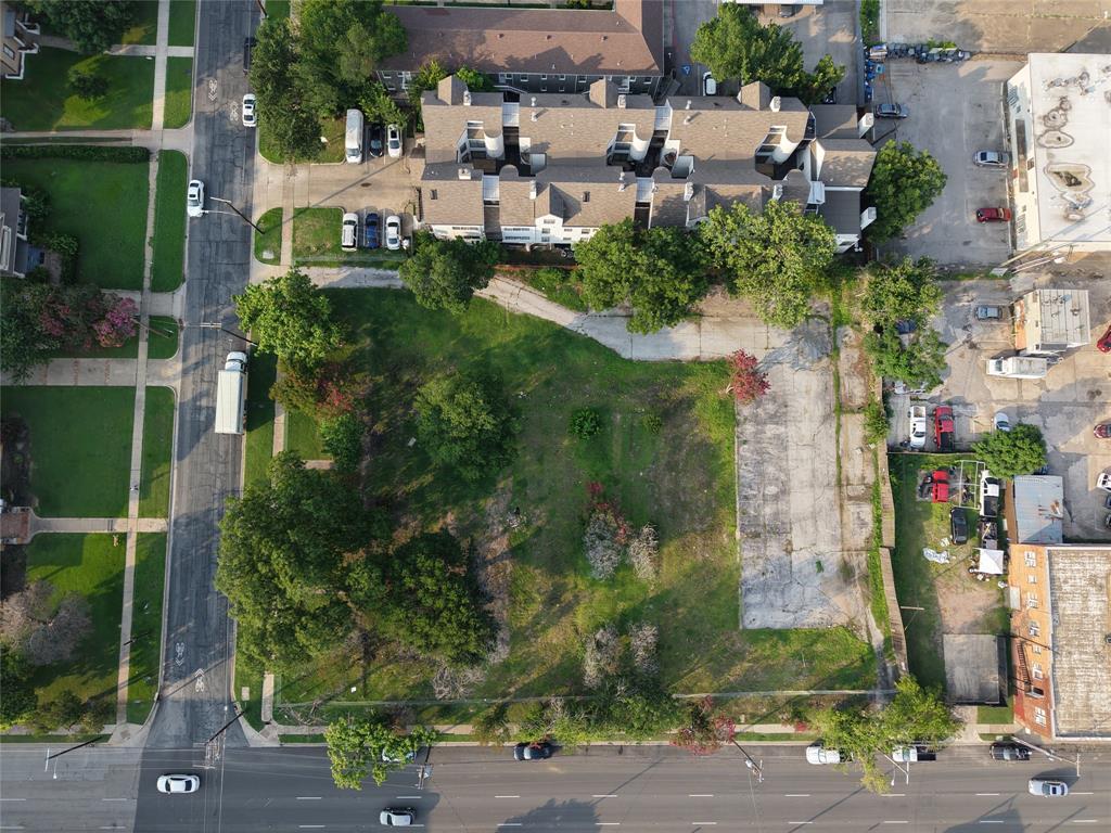 Multifamily development opportunity in East Dallas. 48,733 sq ft of land at the hard corner of Peak & Swiss with 54 boutique residential units City permitted and ready to build.
