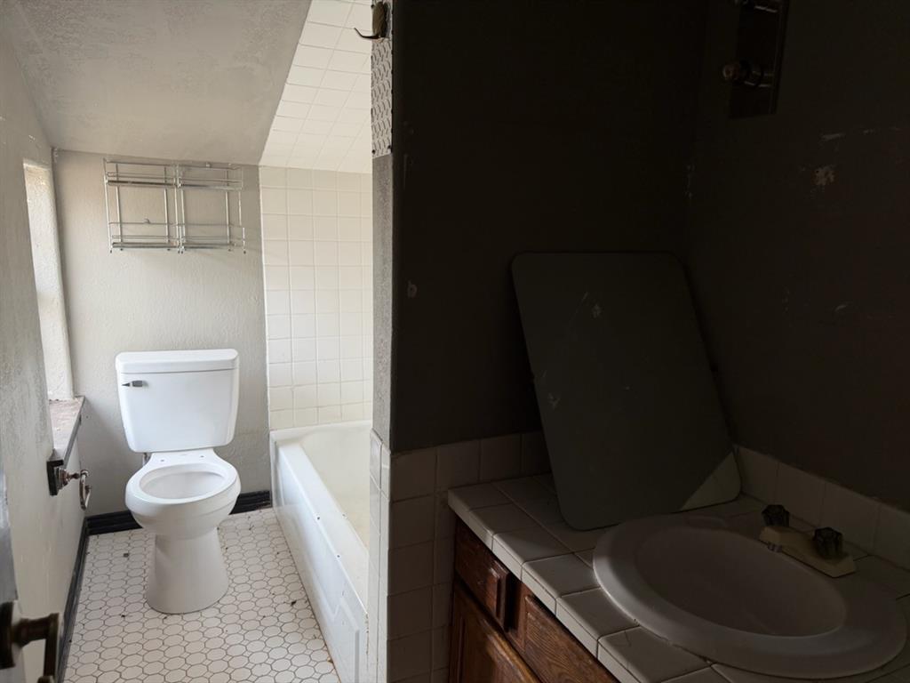 A0012 - Residential