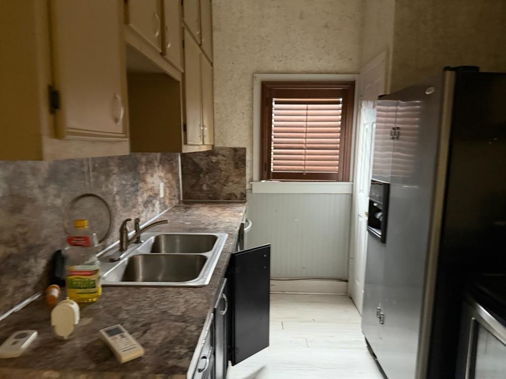 A0012 - Residential