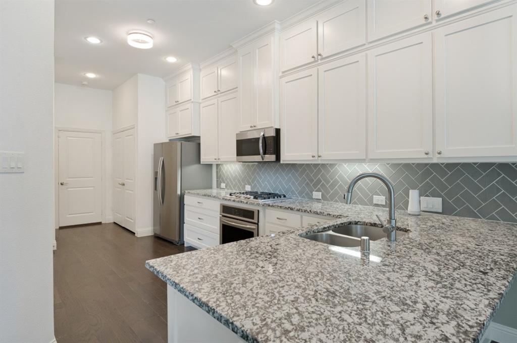Greens At Stacy Crossing The - Residential
