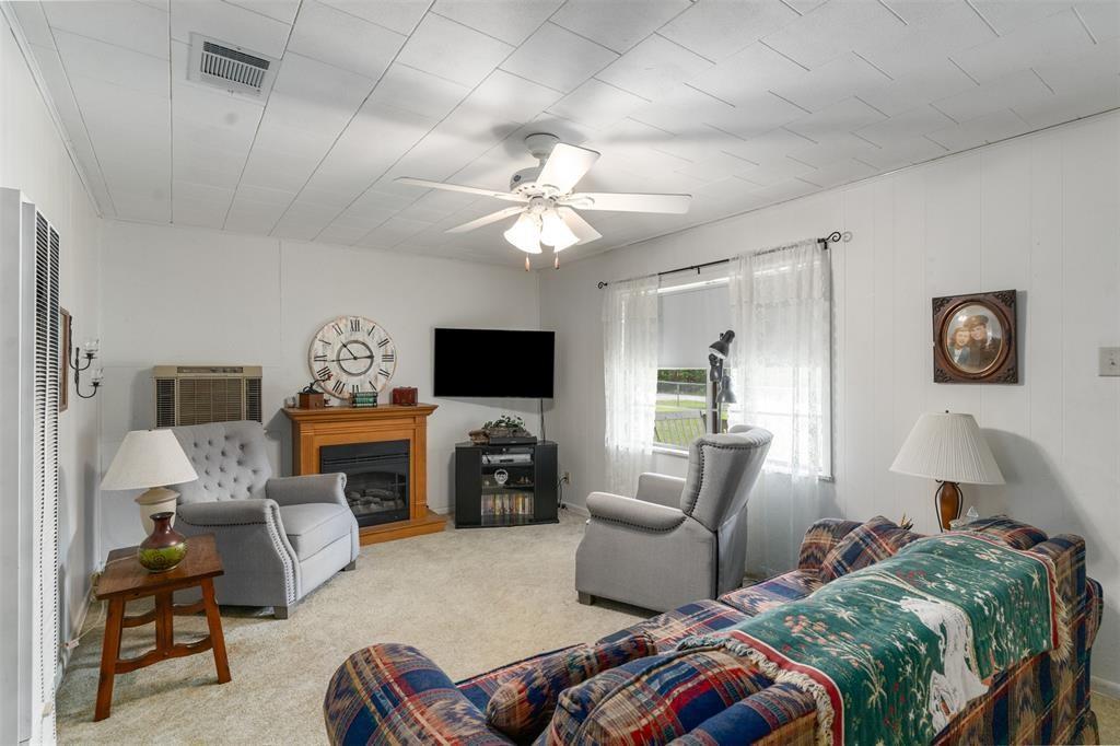 Mary Caldwell Surv Abs 180 - Residential