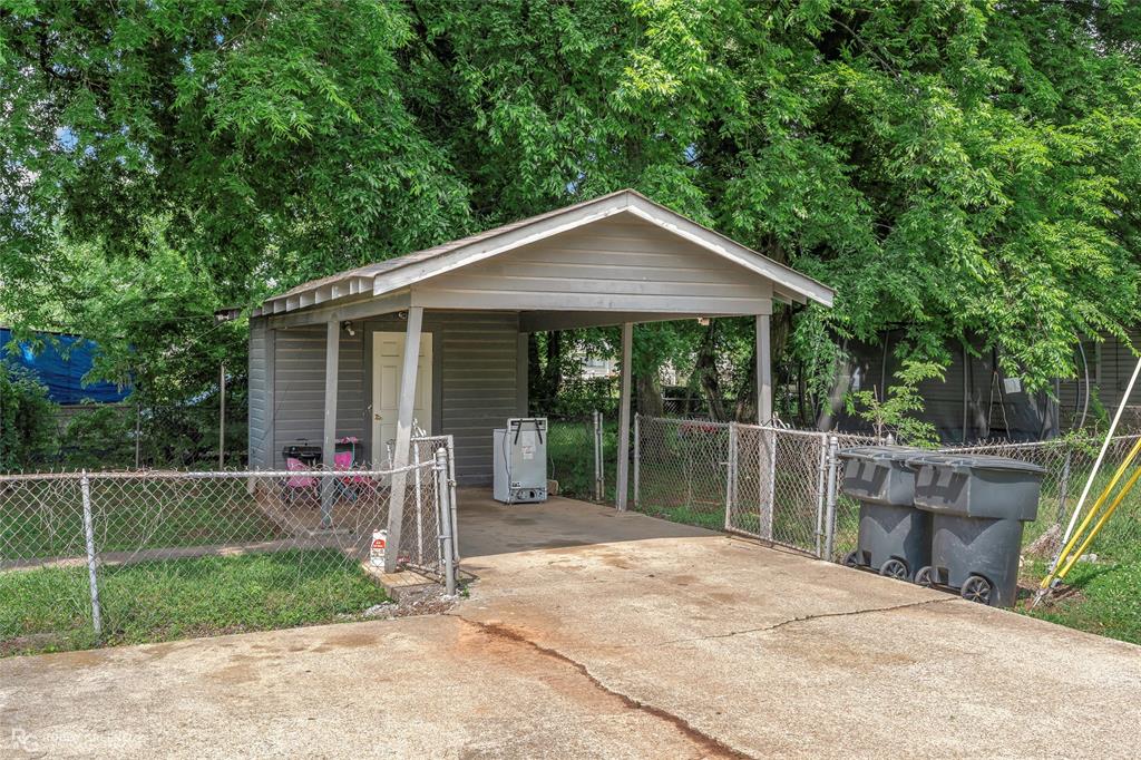 East Side Gardens - Residential
