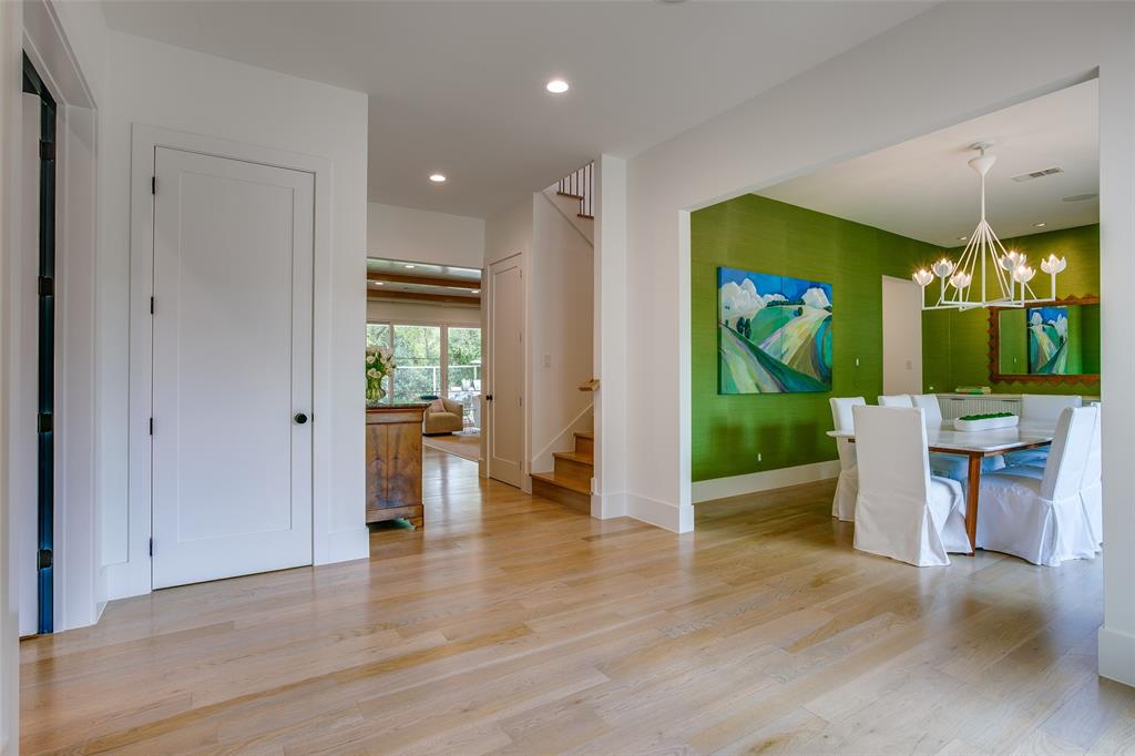Shore Crest Estate - Residential