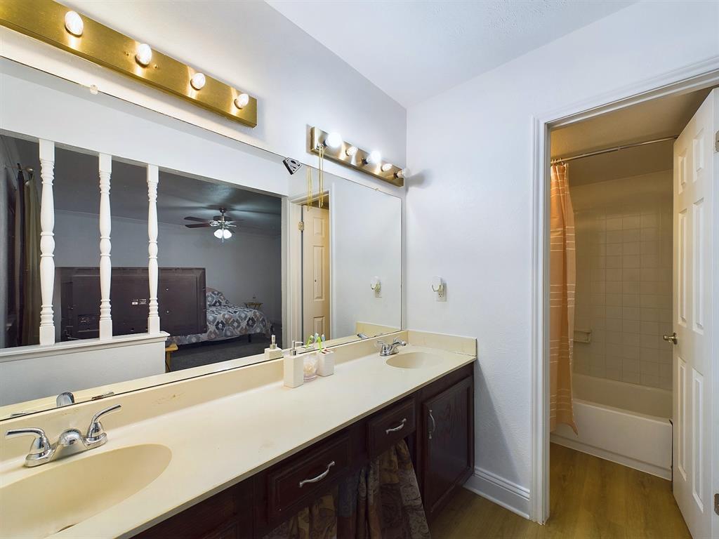 South Lake 3 - Residential
