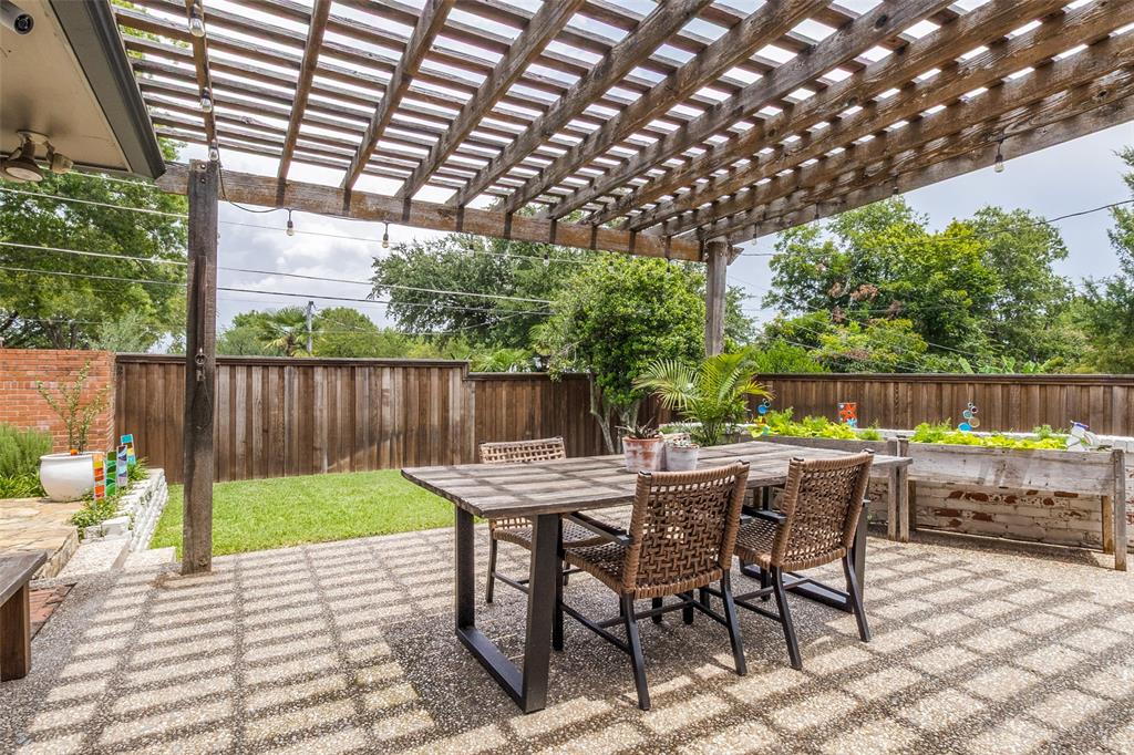 Lakeshore Hills Rev - Residential