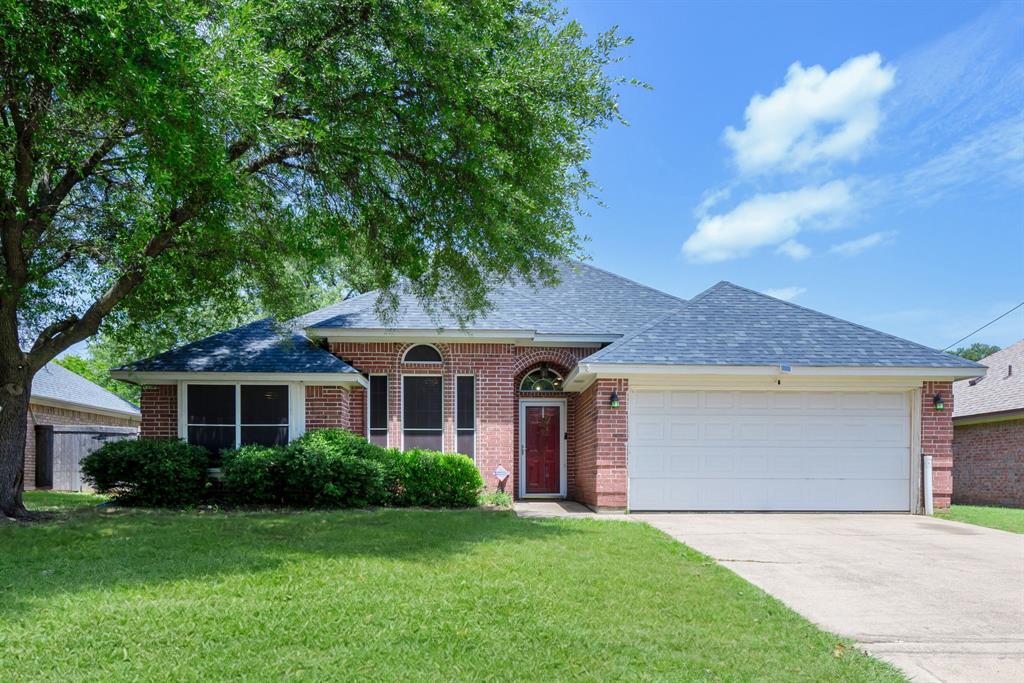 Come see this great home in a quiet neighborhood in Misty Meadows of Granbury. Within walking distance of elementary and intermediate schools, great for school-aged kids and very friendly and a short drive to the square. This home has spacious bedrooms, easily managed yard, would be perfect for a young family, downsizers or an investor. Open concept kitchen-living-dining, new SS appliances, FIBER-OPTIC internet, wood burning fireplace, laminate flooring, clean and open. Large backyard with a new back fence, newer roof and tons of possibility. Old-growth trees in the front and back provide plenty of shade on those hot summer days. Tons of trick-or-treaters during Halloween, kids always playing safely outside, friendly neighbors all makes for a great neighborhood. Priced to sell, come see it while you can!