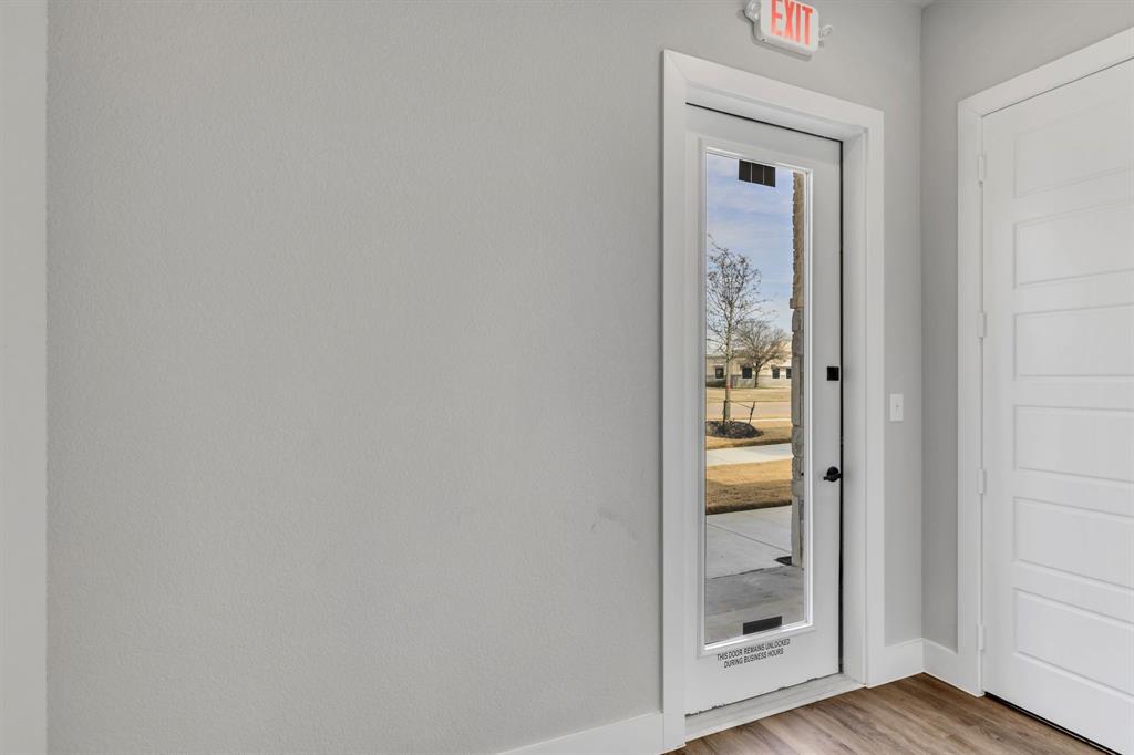 Fountainview Center - Commercial Sale