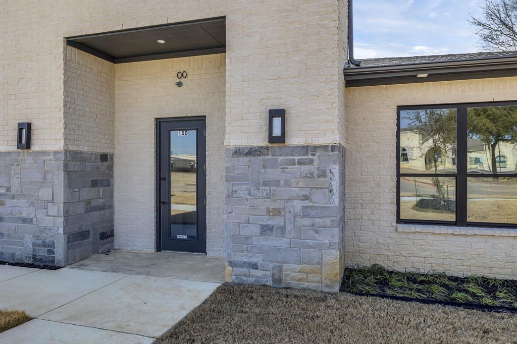 Fountainview Center - Commercial Sale