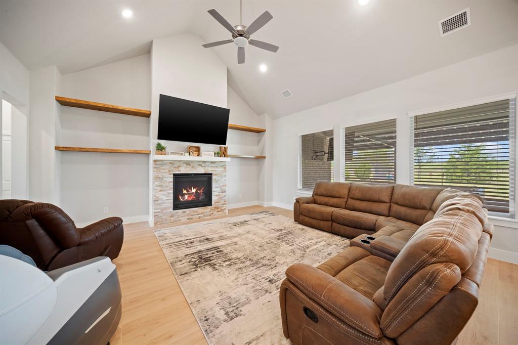 Ellis Ranch Estates North - Residential