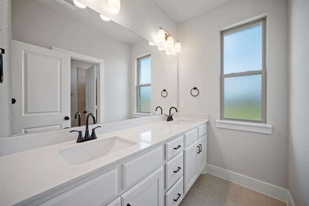 Ellis Ranch Estates North - Residential